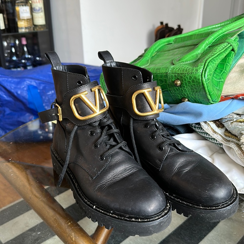 Valentino boots size 9